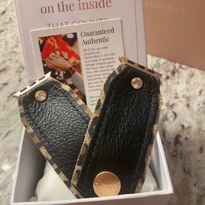 SPARK*L APPLE WATCH BAND- BRAND NEW IN ORIGINAL